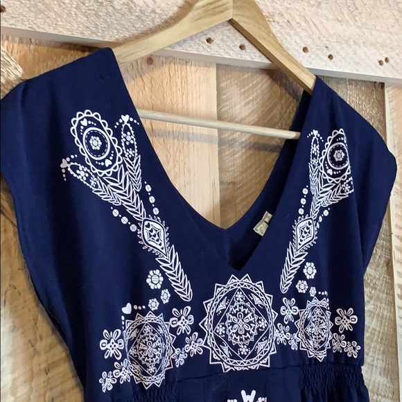 Short summer dress or tunic - Picture 2 of 3